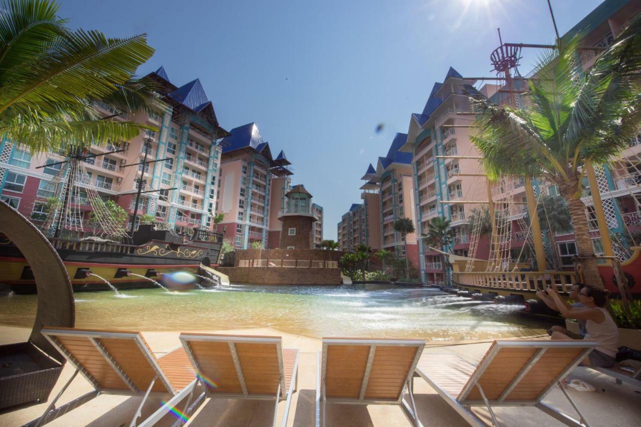 Grande Caribbean Pattaya Hotel Exterior foto